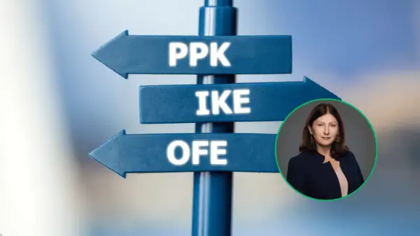 Znak drogowy z opcjami PPK, IKE, OFE i kobieta. Zmiana pracy to dobry moment na przemyślenie PPK.
